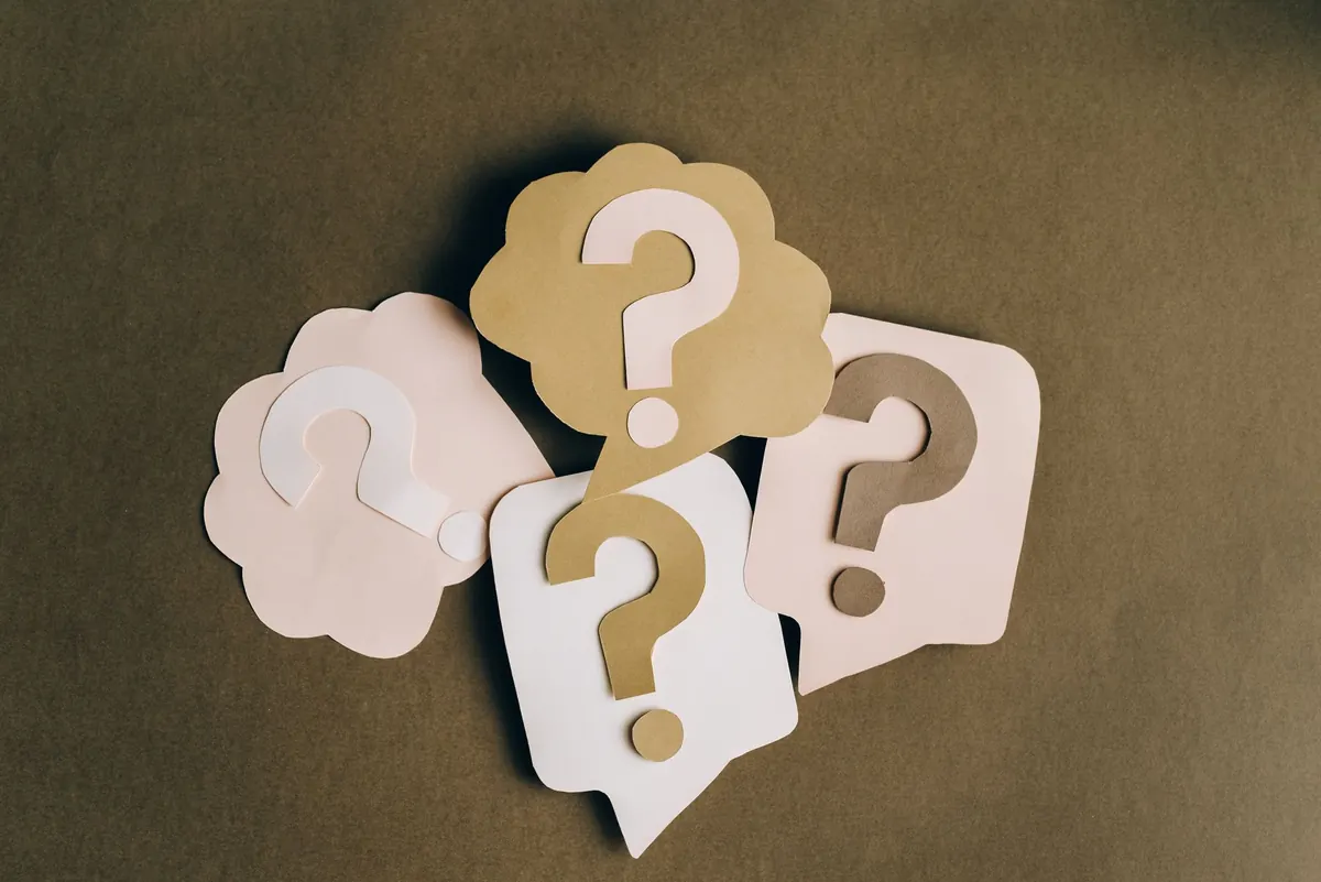 Common Mistakes When Writing Trivia Questions (and How to Fix Them)